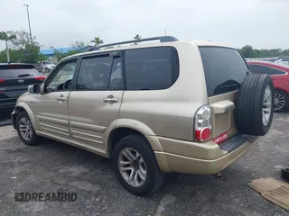 2006 Suzuki XL7 with VIN JS3TY92V764100229, listed as a IAAI auction lot 42423900 with Not provided miles and . Bid and sale history available at DreamBid. Image 15.