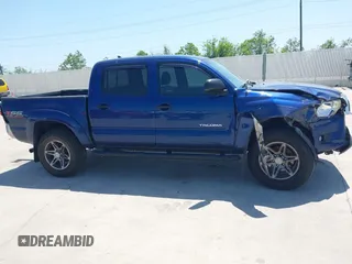 2014 Toyota Tacoma PreRunner with VIN 3TMJU4GN8EM157541, listed as a IAAI auction lot 41998374 with 113,830 mi miles. Bid and sale history available at carsss.com. Image 13.