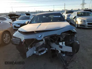 2023 BMW i7 xDrive60 z VIN WBY53EJ01PCM58257, wystawiony jako Copart lot #88787085 z przebiegiem Nie podano mil oraz Szkody całkowita. Historia ofert i sprzedaży dostępna na DreamBid. Obrazek 5.