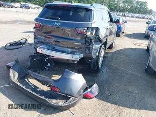 2023 Jeep Compass Latitude Lux with VIN 3C4NJDFN4PT521605, listed as a IAAI auction lot 42589618 with 11,579 mi miles and . Bid and sale history available at DreamBid. Image 4.