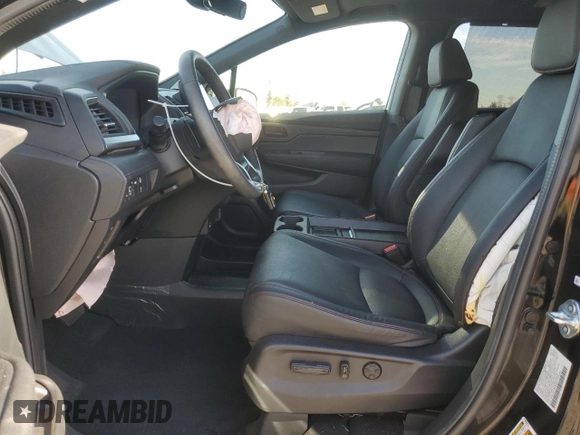 2024 Honda Odyssey Sport with VIN 5FNRL6H77RB003415, listed as a Copart auction lot 43627575 with 19,927 mi miles and Salvage Title. Bid and sale history available at DreamBid. Image 7.