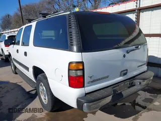 2005 Chevrolet Suburban LT with VIN 1GNEC16Z55J106137, listed as a IAAI auction lot 41235825 with 231,042 mi miles and . Bid and sale history available at DreamBid. Image 3.