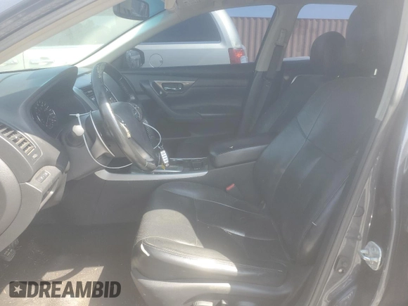 2013 Nissan Altima SV z VIN 1N4BL3AP6DC118822, wystawiony jako Copart lot #63930565 z przebiegiem 196 954 mil mil oraz Czysty tytuł • Clean title. Historia ofert i sprzedaży dostępna na DreamBid. Obrazek 7.