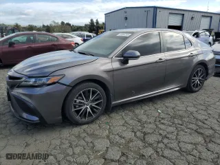 2023 Toyota Camry SE with VIN 4T1T11AK8PU765732, listed as a Copart auction lot 50054795 with 43,184 mi miles and Salvage Title. Bid and sale history available at carsss.com. Image 1.