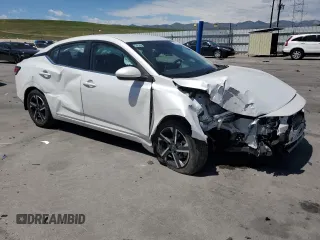 2024 Nissan Sentra SV z VIN 3N1AB8CV3RY224745, wystawiony jako Copart lot #57829955 z przebiegiem 25 449 mil mil oraz Szkoda całkowita • Salvage title. Historia ofert i sprzedaży dostępna na DreamBid. Obrazek 4.