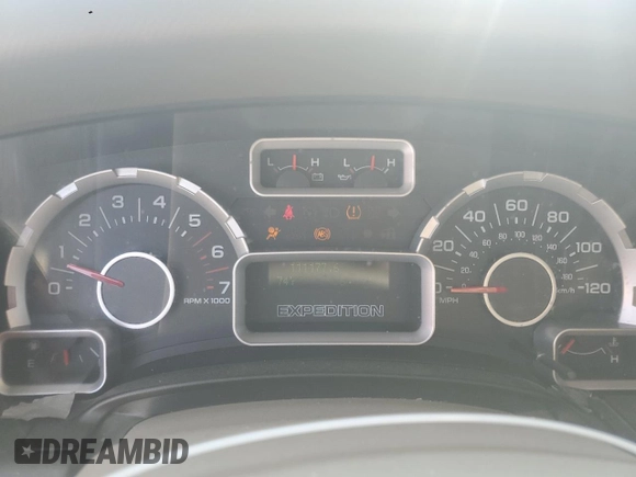 2008 Ford Expedition Max SSV with VIN 1FMFK155X8LA71789, listed as a Copart auction lot 50510605 with 111,177 mi miles and Salvage title. Bid and sale history available at DreamBid. Image 9.