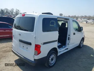 2019 Nissan NV200 SV with VIN 3N6CM0KN4KK710439, listed as a IAAI auction lot 42648330 with 33,060 mi miles and . Bid and sale history available at DreamBid. Image 4.