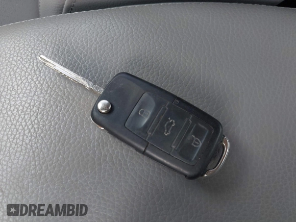 2009 Volkswagen Jetta SE с VIN 3VWRM71K99M167159, выставлен на аукционе IAAI как лот 42409998 с пробегом 78 459 миль миль и . История ставок и продаж доступна на DreamBid. Изображение 11.