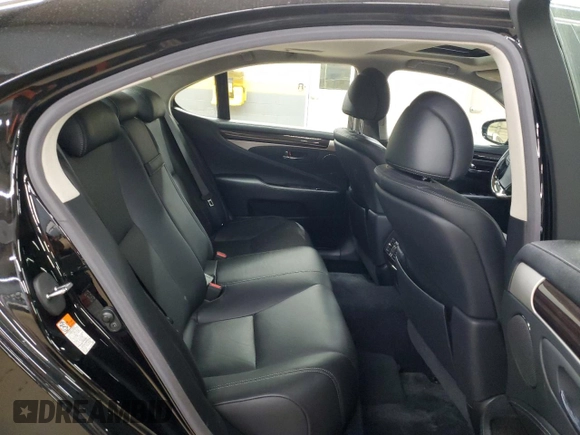 2016 Lexus LS 460 with VIN JTHCL5EF8G5026226, listed as a Copart auction lot 86094354 with 111,908 mi miles and Salvage title. Bid and sale history available at DreamBid. Image 10.