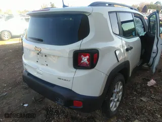 2020 Jeep Renegade Sport with VIN ZACNJBAB1LPL03878, listed as a IAAI auction lot 41491053 with 91,623 mi miles. Bid and sale history available at carsss.com. Image 4.