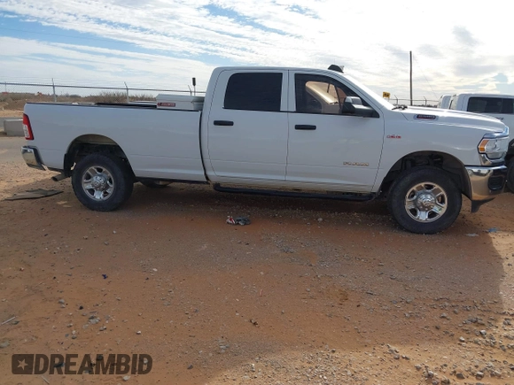 2021 Ram 2500 Tradesman with VIN 3C6UR5HJ9MG559556, listed as a IAAI auction lot 41637619 with 119,038 mi miles and . Bid and sale history available at DreamBid. Image 4.