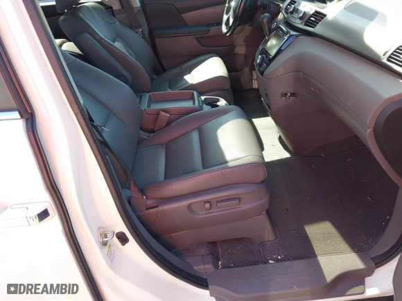 2016 Honda Odyssey EX-L with VIN 5FNRL5H68GB137297, listed as a IAAI auction lot 41925641 with 113,665 mi miles. Bid and sale history available at carsss.com. Image 5.
