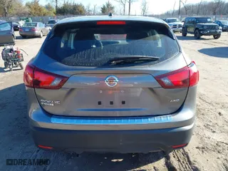 2019 Nissan Rogue Sport S with VIN JN1BJ1CR6KW337183, listed as a IAAI auction lot 41669879 with 75,513 mi miles. Bid and sale history available at carsss.com. Image 16.