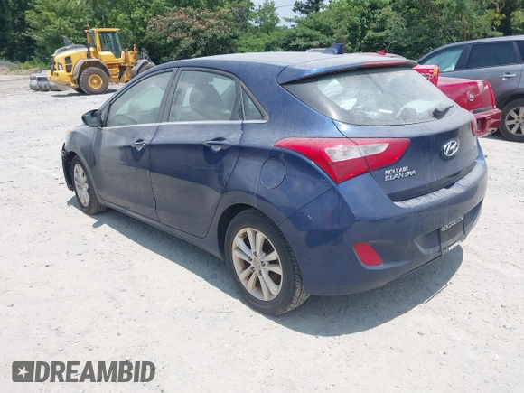 2013 Hyundai Elantra с VIN KMHD35LE1DU023391, выставлен на аукционе IAAI как лот 42569360 с пробегом 111 807 миль миль и . История ставок и продаж доступна на DreamBid. Изображение 3.
