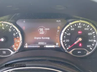2018 Jeep Renegade Trailhawk with VIN ZACCJBCB4JPJ00887, listed as a IAAI auction lot 40981104 with 99,983 mi miles. Bid and sale history available at carsss.com. Image 7.