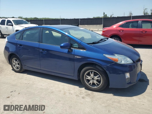 2010 Toyota Prius II z VIN JTDKN3DU8A0096549, wystawiony jako Copart lot #57562945 z przebiegiem 233 840 mil mil oraz Czysty tytuł • Clean title. Historia ofert i sprzedaży dostępna na DreamBid. Obrazek 4.