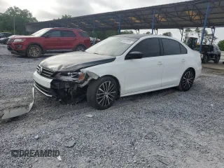2016 Volkswagen Jetta Sport with VIN 3VWB17AJ0GM241129, listed as a Copart auction lot 60420405 with 137,072 mi miles and Salvage title. Bid and sale history available at DreamBid. Image 1.