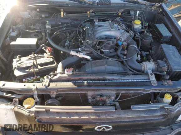 1998 Infiniti QX4 with VIN JNRAR05YXWW025938, listed as a Copart auction lot 49781395 with 111,967 mi miles and Salvage Title. Bid and sale history available at DreamBid. Image 12.