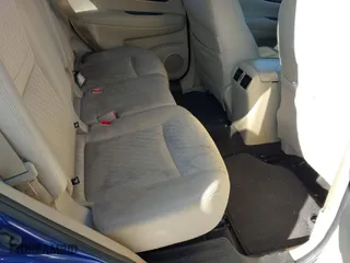 2017 Nissan Rogue SL with VIN JN8AT2MV9HW017650, listed as a IAAI auction lot 41329408 with 108,210 mi miles. Bid and sale history available at carsss.com. Image 8.
