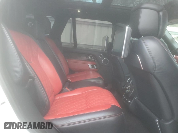 2019 Land Rover Range Rover with VIN SALGW2SEXKA530547, listed as a Copart auction lot 82720444 with 66,469 mi miles and Non repairable. Bid and sale history available at DreamBid. Image 11.