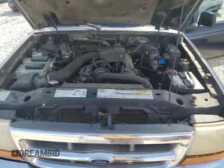 2000 Ford Ranger XL with VIN 1FTYR10C6YPB11812, listed as a Copart auction lot 49004115 with 111,877 mi miles and Clean Title. Bid and sale history available at carsss.com. Image 11.