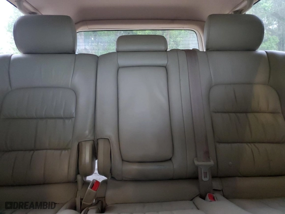 2006 Lexus LX 470 with VIN JTJHT00W564018281, listed as a Copart auction lot 51992015 with 216,791 mi miles and Salvage Title. Bid and sale history available at carsss.com. Image 10.