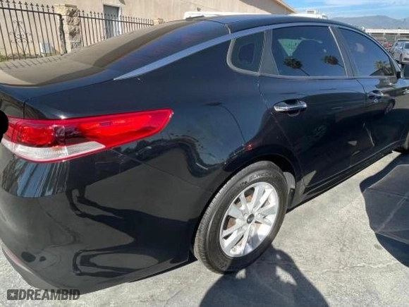 2017 Kia Optima LX with VIN 5XXGT4L39HG135863, listed as a Copart auction lot 46553435 with 123,480 mi miles and Clean Title. Bid and sale history available at carsss.com. Image 4.