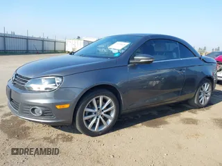 2015 Volkswagen Eos Komfort with VIN WVWBW8AH7FV004228, listed as a IAAI auction lot 41659825 with 71,468 mi miles and . Bid and sale history available at DreamBid. Image 14.