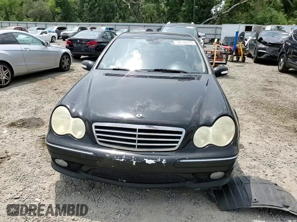 2005 Mercedes-Benz C 230 Kompressor с VIN WDBRF40J35F690593, выставлен на аукционе Copart как лот 56122435 с пробегом 227 250 миль миль и Списание • Salvage title. История ставок и продаж доступна на DreamBid. Изображение 13.