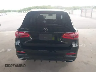 2021 Mercedes-Benz GLC 300 with VIN W1N0G8DB8MV291242, listed as a IAAI auction lot 42424790 with 51,039 mi miles and . Bid and sale history available at DreamBid. Image 16.