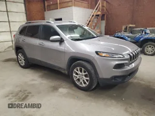 2018 Jeep Cherokee Latitude Plus with VIN 1C4PJMLX0JD562938, listed as a Copart auction lot 60708745 with 65,998 mi miles and Salvage title. Bid and sale history available at DreamBid. Image 4.