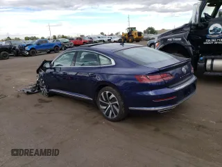 2019 Volkswagen Arteon SEL Premium R-Line z VIN WVWTR7AN3KE000652, wystawiony jako Copart lot #68808043 z przebiegiem 22 408 mil mil oraz . Historia ofert i sprzedaży dostępna na DreamBid. Obrazek 2.