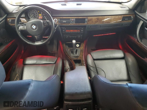 2006 BMW 3 Series 325i with VIN WBAVB13546KR64463, listed as a Copart auction lot 55765055 with 236,997 mi miles and Salvage title. Bid and sale history available at DreamBid. Image 8.