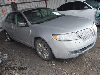 2012 Lincoln MKZ with VIN 3LNHL2JCXCR815823, listed as a IAAI auction lot 41468008 with 178,582 mi miles. Bid and sale history available at carsss.com. Image 1.