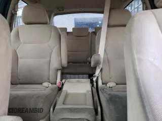 2010 Honda Odyssey EX with VIN 5FNRL3H59AB038104, listed as a Copart auction lot 84688894 with 317,028 mi miles and Salvage title. Bid and sale history available at DreamBid. Image 10.
