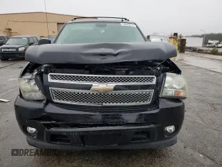 2011 Chevrolet Avalanche LT with VIN 3GNMCFE0XBG339164, listed as a Copart auction lot 44843275 with 170,351 mi miles and Salvage title. Bid and sale history available at DreamBid. Image 5.