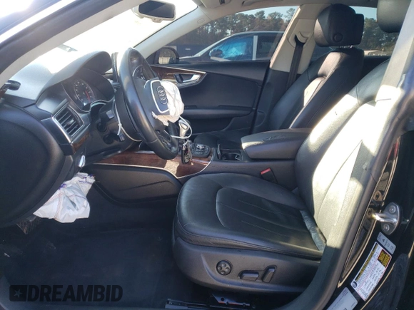 2013 Audi A7 Premium Plus z VIN WAUYGAFC2DN006636, wystawiony jako Copart lot #82774834 z przebiegiem 171 371 mil mil oraz Szkody całkowita. Historia ofert i sprzedaży dostępna na DreamBid. Obrazek 7.