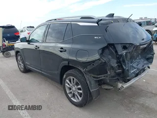 2022 GMC Terrain SLT with VIN 3GKALPEV8NL210997, listed as a IAAI auction lot 41678913 with 66,401 mi miles. Bid and sale history available at carsss.com. Image 3.
