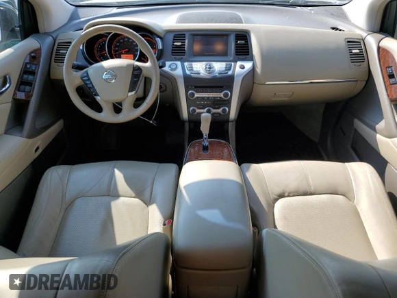 2010 Nissan Murano SL z VIN JN8AZ1MW2AW125891, wystawiony jako Copart lot #59665025 z przebiegiem 82 680 mil mil oraz Czysty tytuł • Clean title. Historia ofert i sprzedaży dostępna na DreamBid. Obrazek 8.