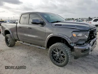 2022 Ram 1500 Big Horn z VIN 1C6SRFBT3NN145608, wystawiony jako Copart lot #57131175 z przebiegiem 51 135 mil mil oraz Szkoda całkowita • Salvage title. Historia ofert i sprzedaży dostępna na DreamBid. Obrazek 4.