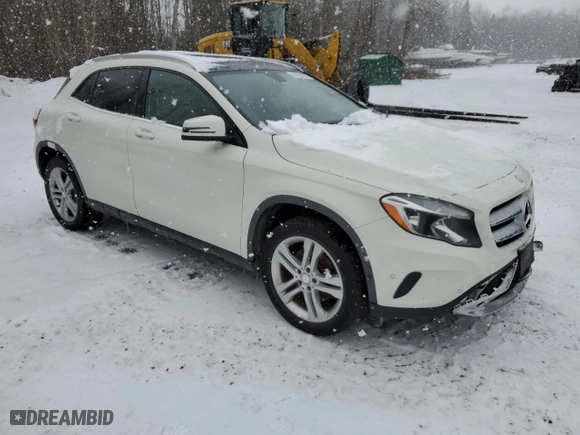 2015 Mercedes-Benz GLA-Class GLA 250 with VIN WDCTG4GB4FJ158622, listed as a Copart auction lot 83631824 with NaN miles and Salvage Title. Bid and sale history available at carsss.com. Image 4.