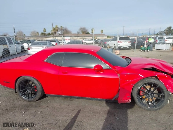 2015 Dodge Challenger R/T with VIN 2C3CDZAT6FH823491, listed as a IAAI auction lot 41533213 with 70,645 mi miles. Bid and sale history available at carsss.com. Image 14.