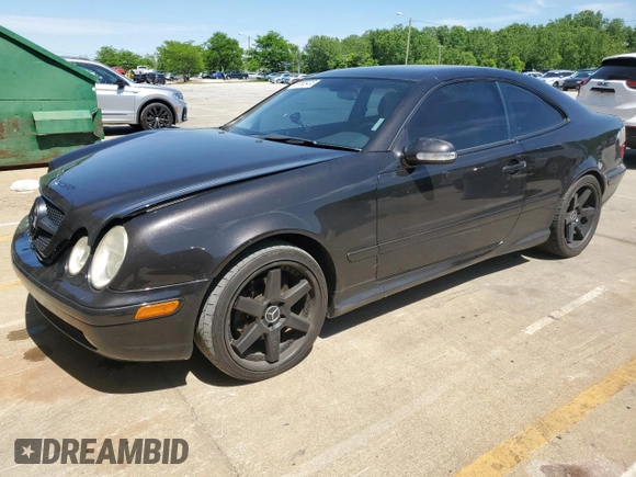 2001 Mercedes-Benz CLK 320/430 z VIN WDBLJ70GX1F171822, wystawiony jako Copart lot #57683415 z przebiegiem 152 154 mil mil oraz Szkoda całkowita • Salvage title. Historia ofert i sprzedaży dostępna na DreamBid. Obrazek 1.