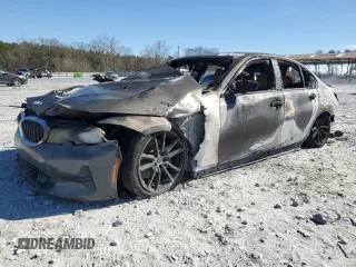 2019 BMW 3 Series 330i z VIN 3MW5R1J59K8B02009, wystawiony jako Copart lot #45883825 z przebiegiem Nie podano mil oraz Nie do naprawy • Non repairable. Historia ofert i sprzedaży dostępna na DreamBid. Obrazek 1.