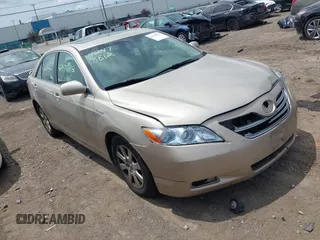 2007 Toyota Camry z VIN 4T1BB46K27U005122, wystawiony jako IAAI lot #42478812 z przebiegiem 163 915 mil mil oraz . Historia ofert i sprzedaży dostępna na DreamBid. Obrazek 1.