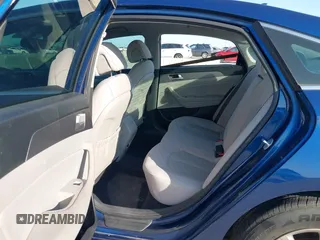 2015 Hyundai Sonata 2.4L SE with VIN 5NPE24AFXFH237794, listed as a IAAI auction lot 41997254 with 89,547 mi miles. Bid and sale history available at carsss.com. Image 8.