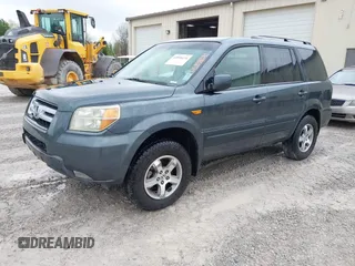 2006 Honda Pilot EX with VIN 5FNYF28406B047964, listed as a IAAI auction lot 41898134 with 217,877 mi miles and . Bid and sale history available at DreamBid. Image 2.