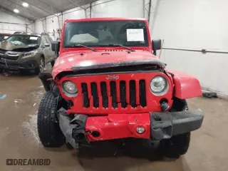 2018 Jeep Wrangler JK Unlimited Altitude with VIN 1C4BJWEG0JL937560, listed as a IAAI auction lot 41629677 with 36,948 mi miles. Bid and sale history available at carsss.com. Image 12.