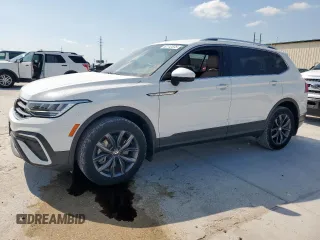 2022 Volkswagen Tiguan SE z VIN 3VV3B7AX8NM162220, wystawiony jako Copart lot #52112375 z przebiegiem 44 315 mil mil oraz Czysty tytuł • Clean title. Historia ofert i sprzedaży dostępna na DreamBid. Obrazek 1.
