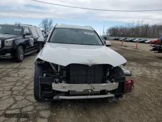2020 BMW X7 xDrive40i with VIN 5UXCW2C01L9A02909, listed as a Copart auction lot 49825155 with 0 mi miles and Salvage Title. Bid and sale history available at carsss.com. Image 5.